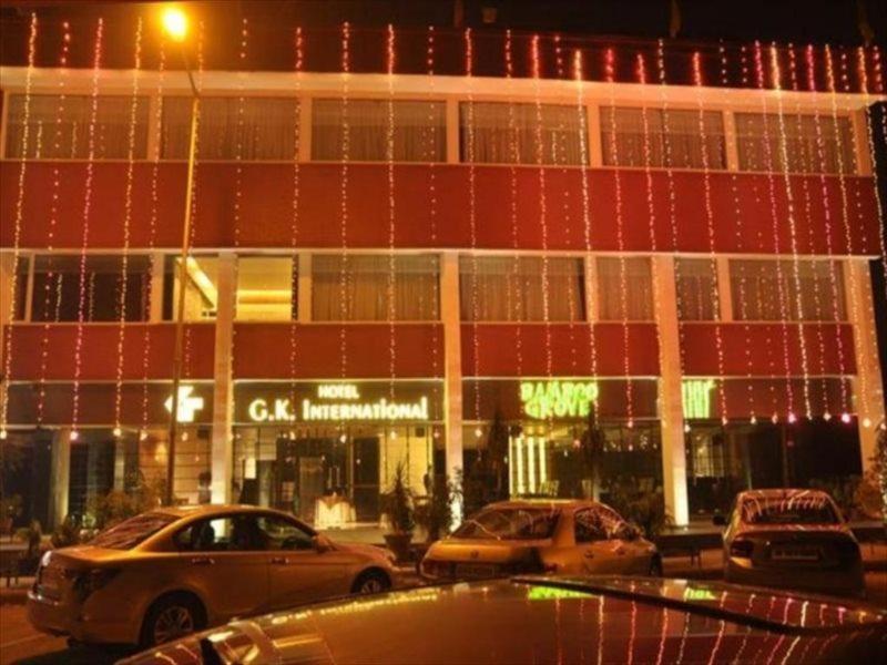 Hotel Gk International Chandīgarh Exterior foto